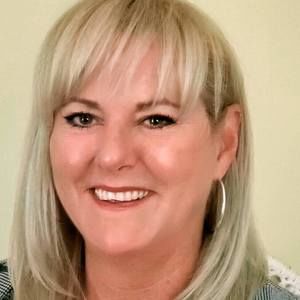 Meet your Posher, Lynda